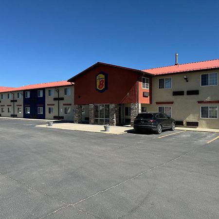 Super 8 By Wyndham Moriarty Motel Exterior foto